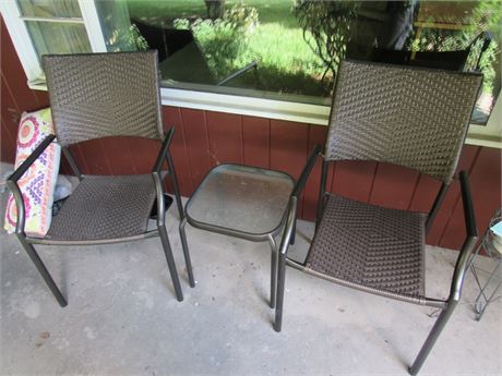 Small Patio Set: 2 Chairs and Table