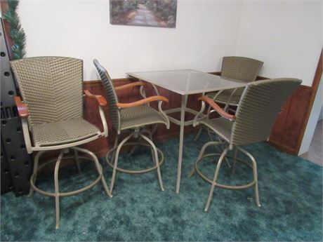 High Bar Style Metal Patio Table & 4 Matching Chairs