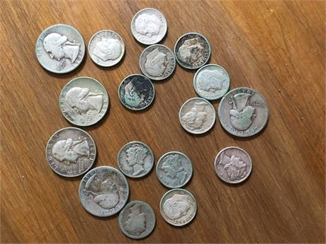 Silver Coins: Quarters & Dimes